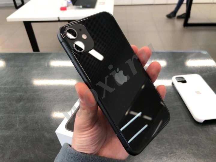 Телефон Iphone 11 256 GB BLACK
