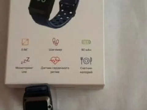 Фитнес браслет Digma Force A8