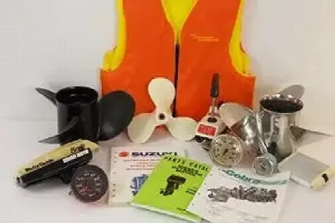 Все для лодочных моторов, новые и б.у.