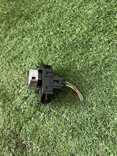 Кнопка запуска двигателя BMW 7 F01/F02 F01 2010