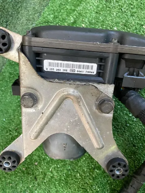 Блок ABS BMW 7 F01/F02 F01 2010 34516797036