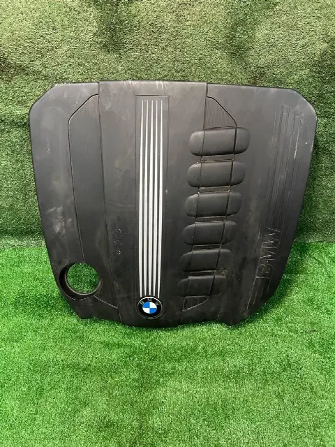 Декоративная крышка двигателя BMW 7 F01/F02 F01