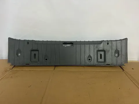 Обшивка отсека багажника BMW 3 E90/E91 рест. E90