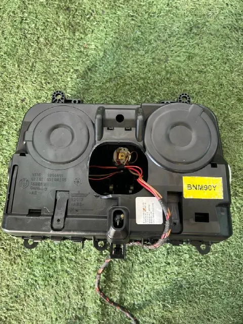 Подстаканник BMW 5 F10/F11 F10 2010 51169206401