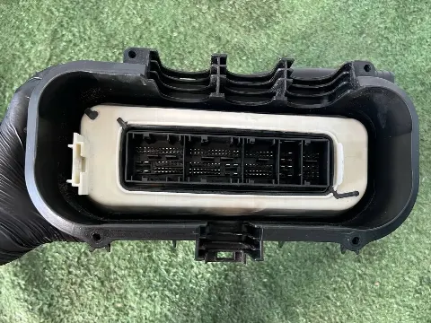Блок управления двигателем BMW 5 F10/F11 F10 2010
