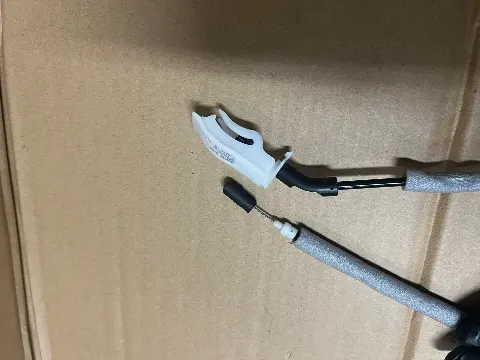 Тросик наружной ручки двери правой BMW 3 711961509