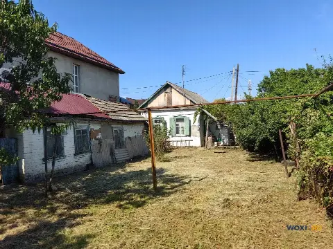 Участок под строительство дома в тихом районе