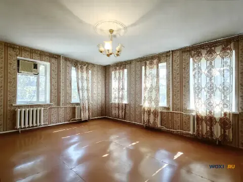 Земельный участок с жилым домом в пос. Северный