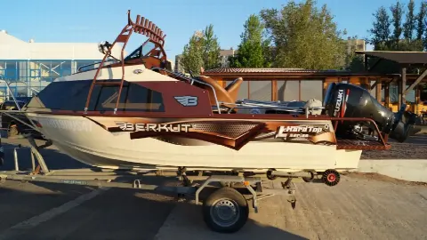 Катер (лодка) Berkut L Hard Top Pro