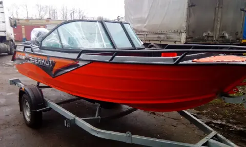 Катер (лодка) Berkut S-Fisher