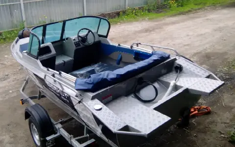 Катер (лодка) Berkut S-Fisher