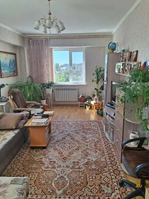 2-комн. квартира, 63 м², 7/9 эт.