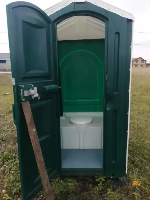 Уличный туалет пластиковый