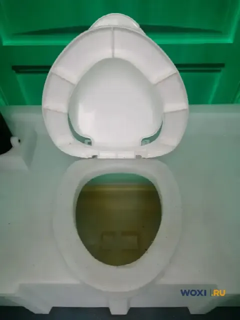 Уличный туалет пластиковый