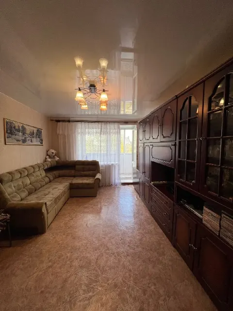 3-комн. квартира, 58,8 м², 3/5 эт.