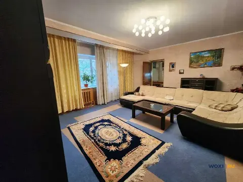 3-комн. квартира, 130 м², 1/10 эт.