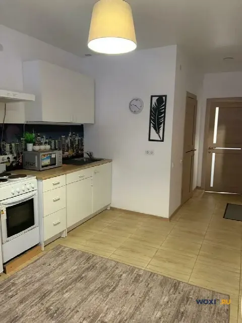 1-комн. квартира, 40 м², 1/3 эт.