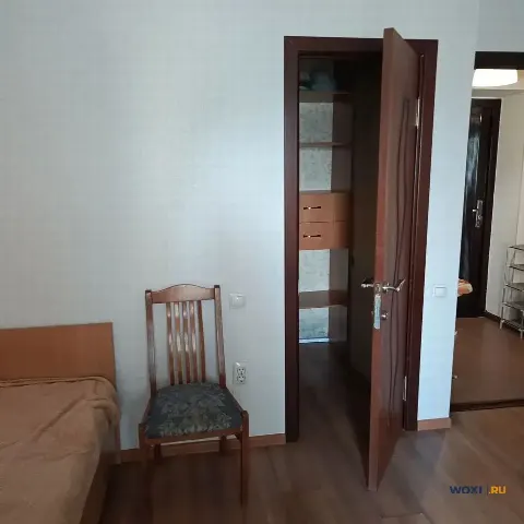 2-комн. квартира, 61 м², 3/6 эт.