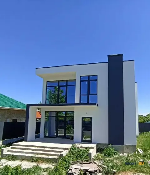 Дом 140 м² на участке 5 сот.