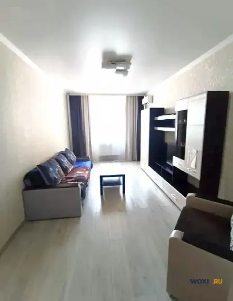 1-комн. квартира, 42 м², 13/19 эт.