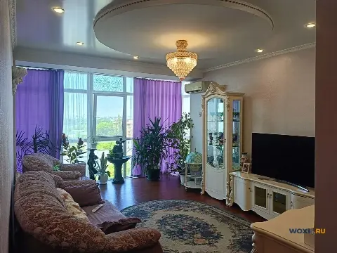 2-комн. квартира, 77 м², 9/10 эт.