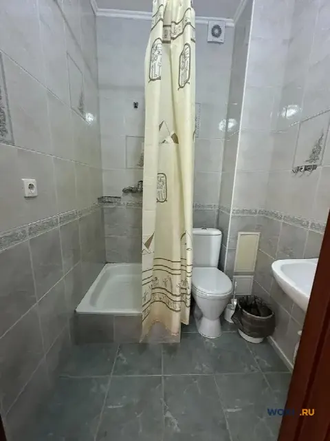 Дом 180 м² на участке 1 сот.
