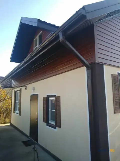 Дом 140 м² на участке 5 сот.