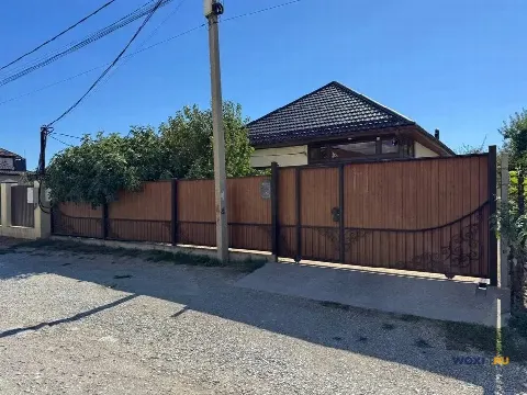 Дом 97 м² на участке 4 сот.