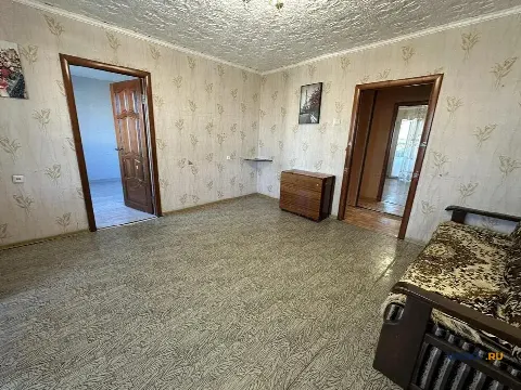 3-комн. квартира, 53 м², 8/9 эт.