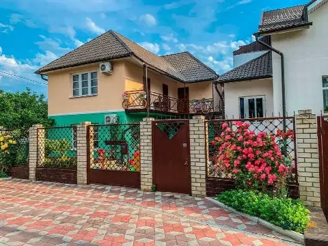 Гостиница, 296 м²