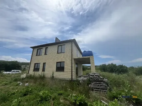 Дом 191 м² на участке 5 сот.