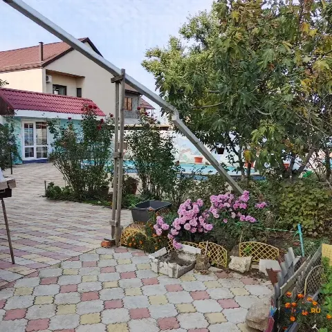 Дом 550 м² на участке 8 сот.