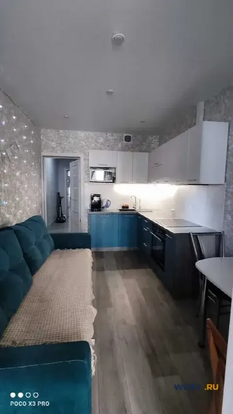 2-комн. квартира, 62 м², 3/20 эт.
