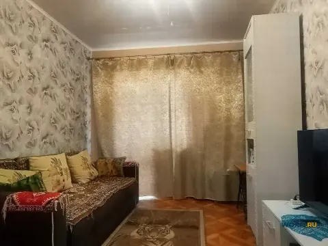 1-комн. квартира, 35 м², 3/7 эт.
