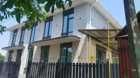 Дом 218 м² на участке 6 сот.