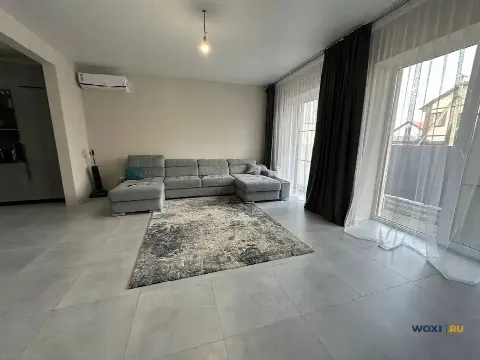 Дом 250 м² на участке 6 сот.
