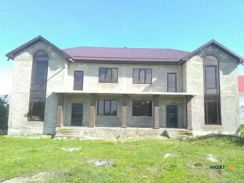 Дом 400 м² на участке 10 сот.