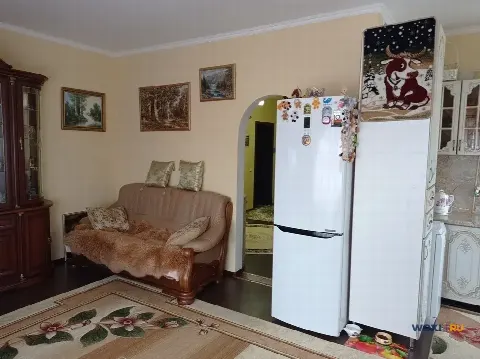 2-комн. квартира, 64 м², 4/4 эт.
