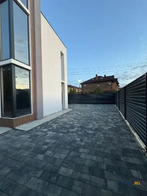 Дом 210 м² на участке 3 сот.