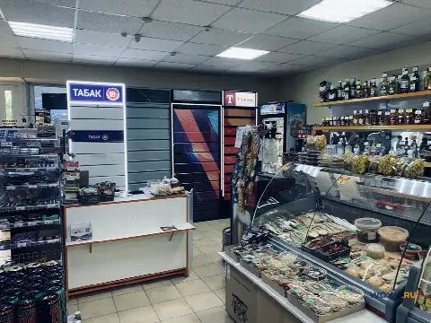 Торговое помещение, 142 м²