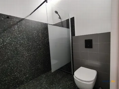 1-комн. квартира, 30 м², 3/3 эт.