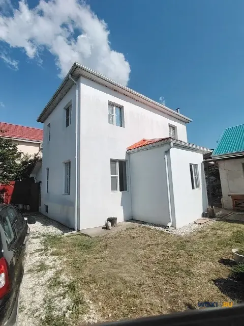Дом 97 м² на участке 5 сот.