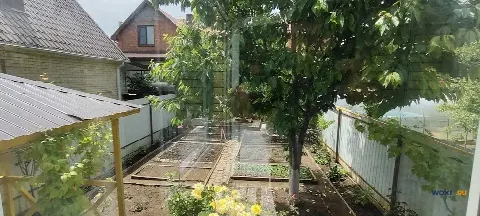 Дом 99 м² на участке 3 сот.