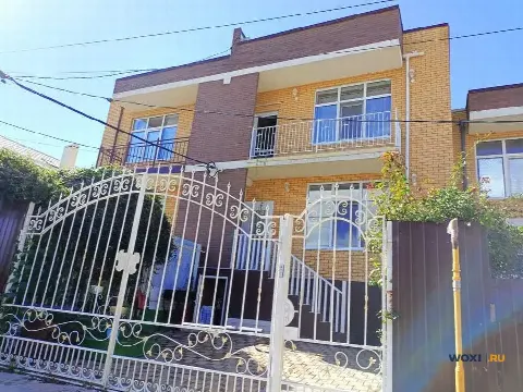 Таунхаус 223 м² на участке 1 сот.