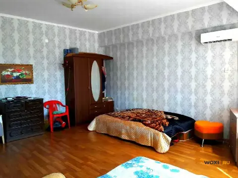 2-комн. квартира, 63 м², 4/8 эт.