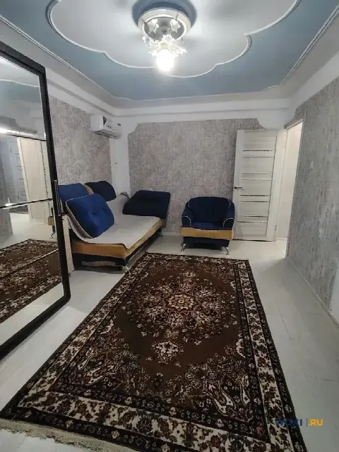 2-комн. квартира, 64 м², 1/9 эт.