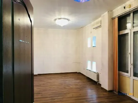 Помещение свободного назначения, 358 м²