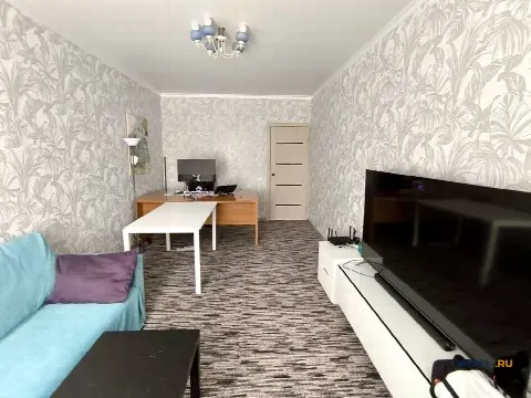 2-комн. квартира, 64 м², 1/16 эт.