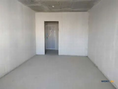 2-комн. квартира, 61 м², 8/9 эт.