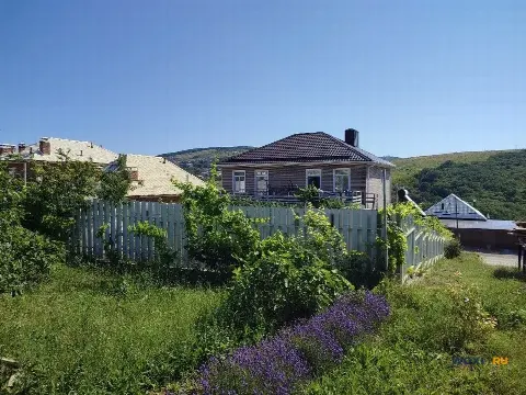 Дом 229 м² на участке 6 сот.